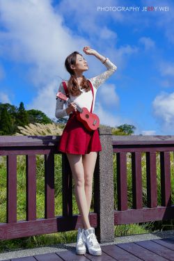 儿子坤坤放入美女后妈坤坤